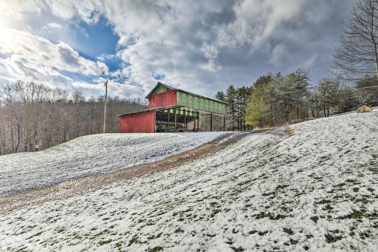 Hilltop Home With Grill, In Wayne Natl Forest Logan Exterior foto